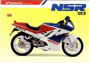 ADV-Honda-NSR-R-bianco_blu-1989