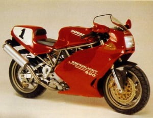 DucatiSL900